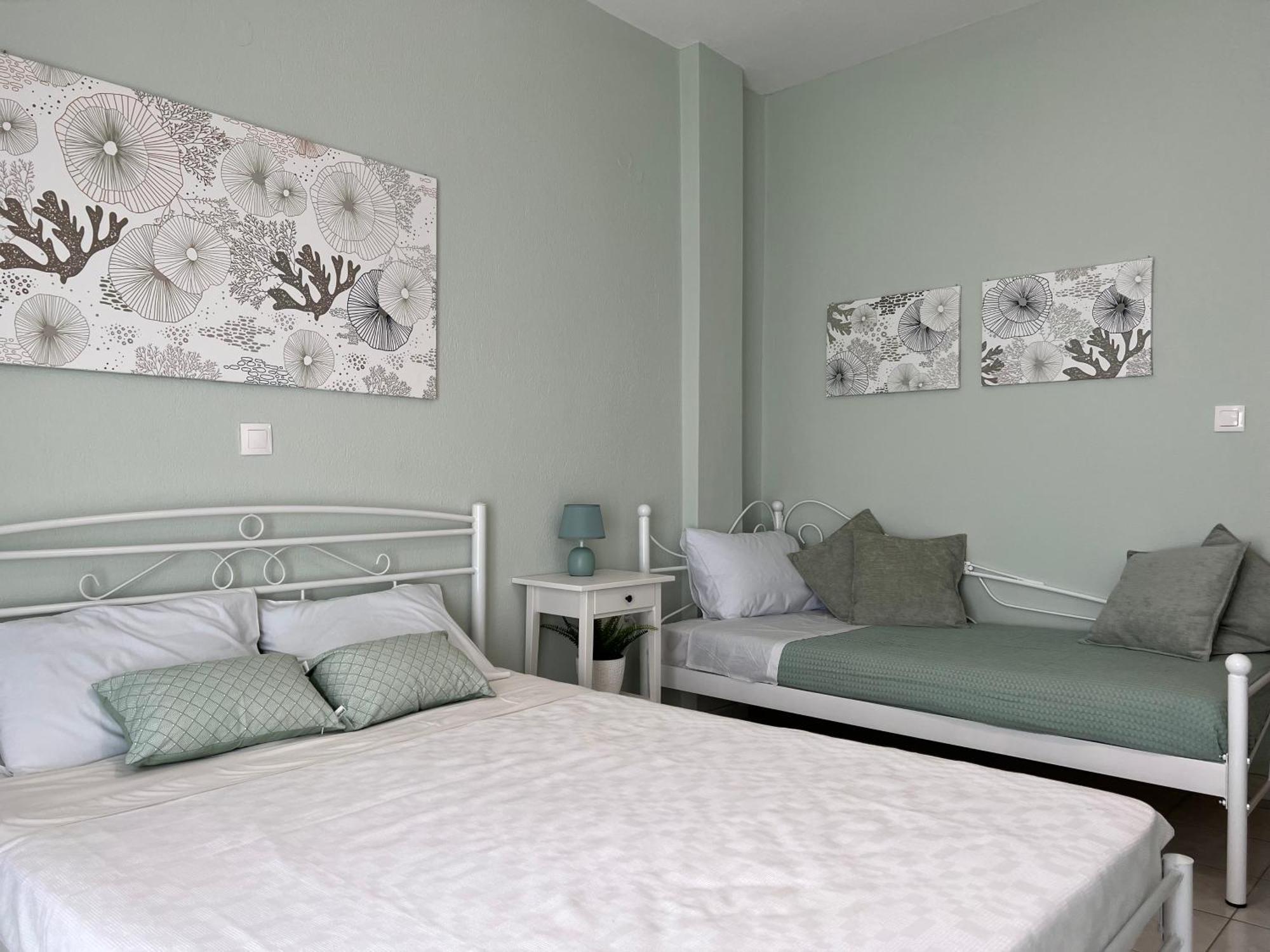 Island Boutique Apartments Pyrgadikia Esterno foto
