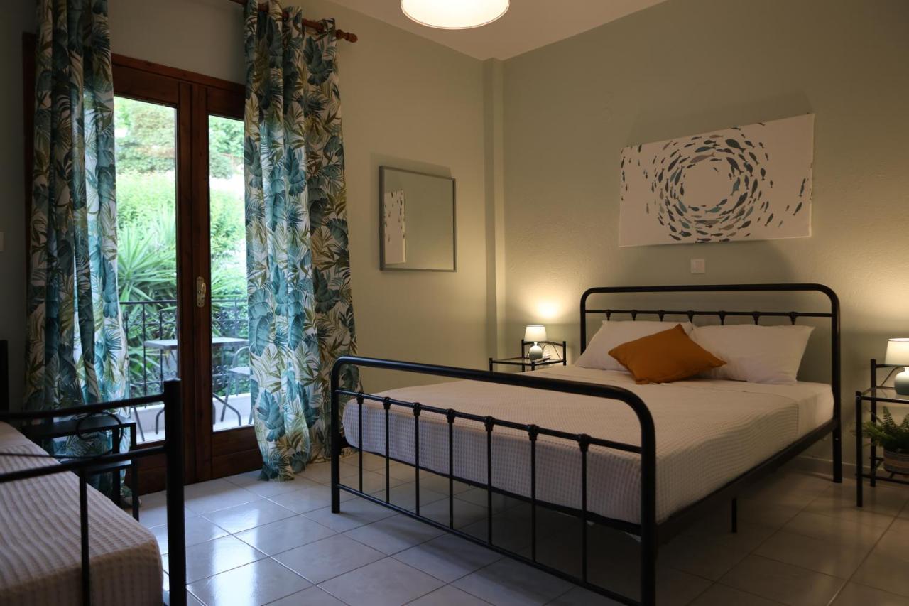 Island Boutique Apartments Pyrgadikia Esterno foto