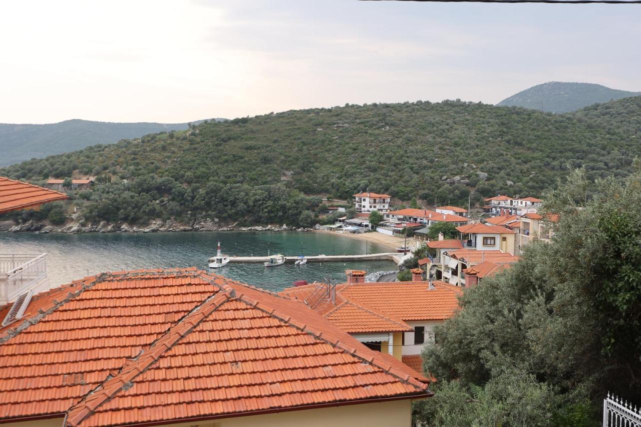 Island Boutique Apartments Pyrgadikia Esterno foto
