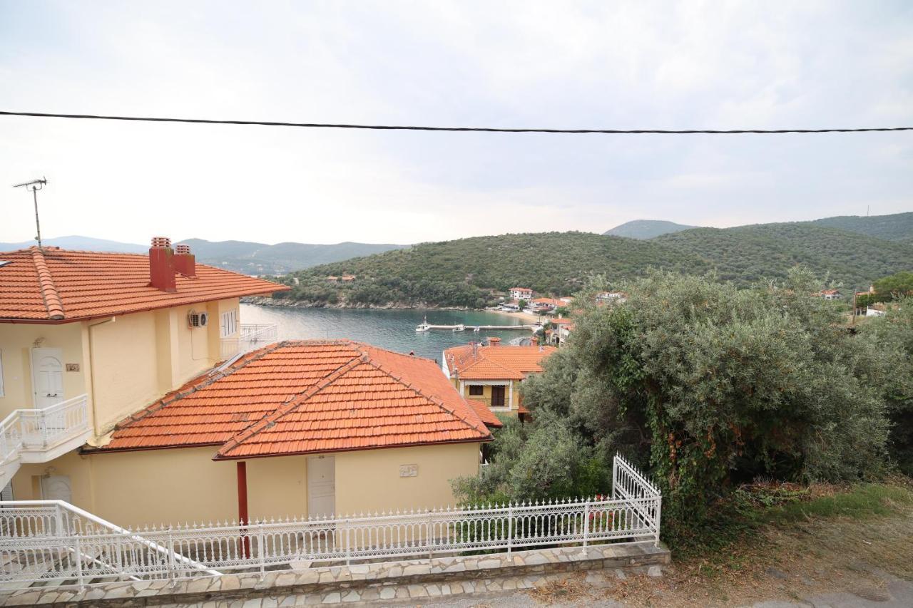 Island Boutique Apartments Pyrgadikia Esterno foto