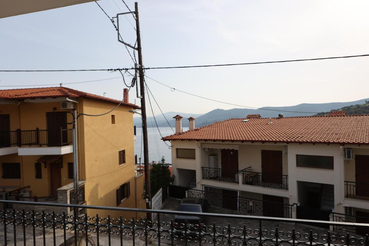 Island Boutique Apartments Pyrgadikia Esterno foto
