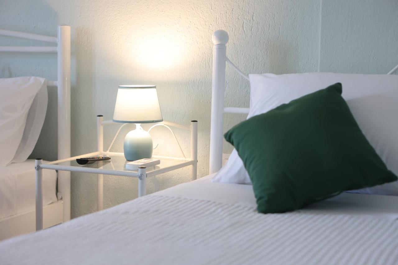 Island Boutique Apartments Pyrgadikia Esterno foto