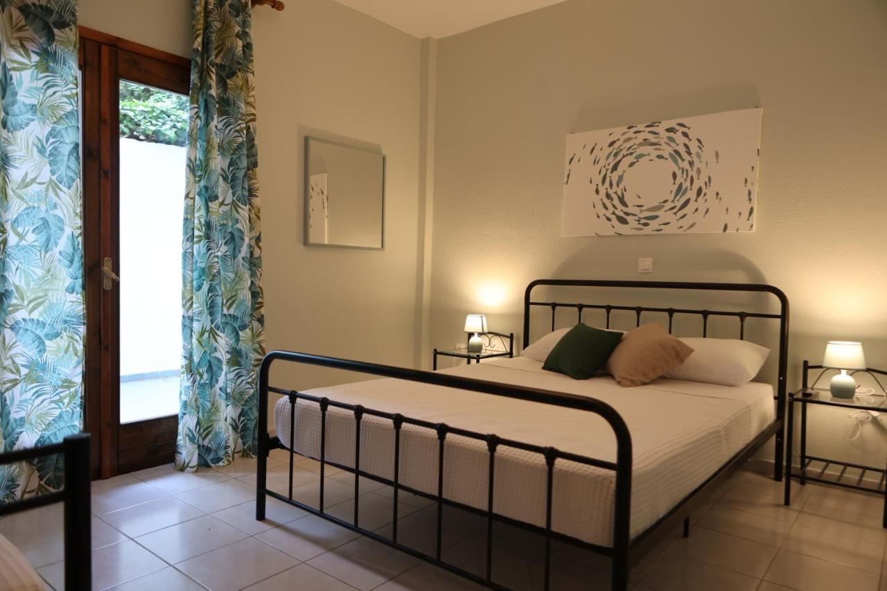 Island Boutique Apartments Pyrgadikia Esterno foto