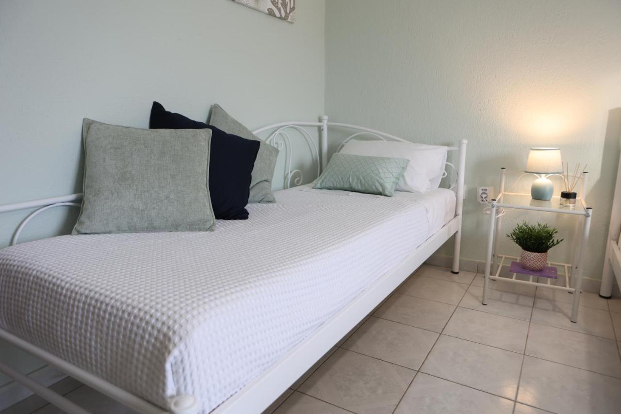Island Boutique Apartments Pyrgadikia Esterno foto